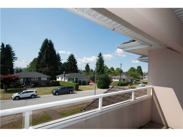 6775 AUBREY Street Burnaby 10