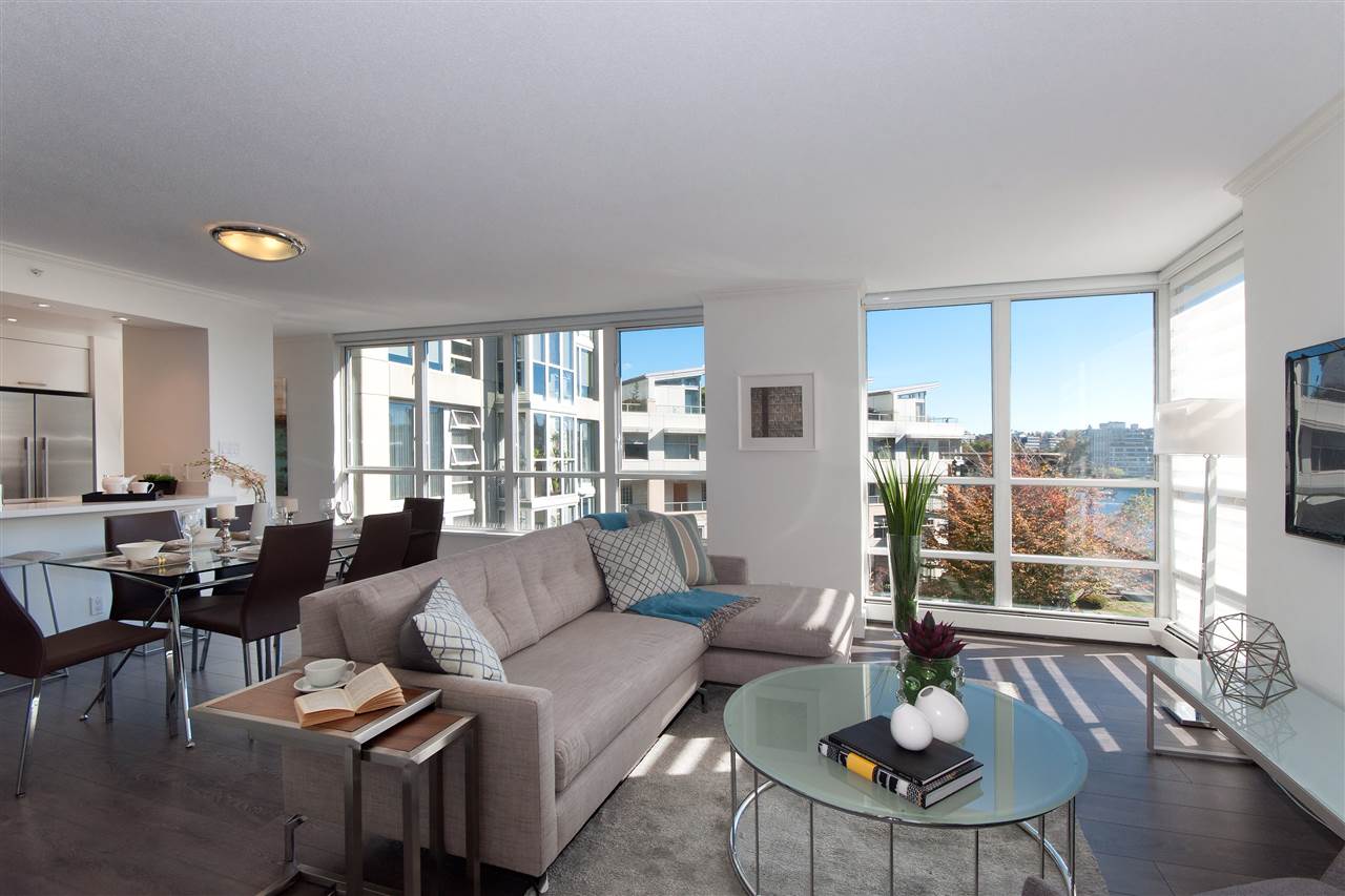 502 1228 MARINASIDE Crescent, Vancouver 8