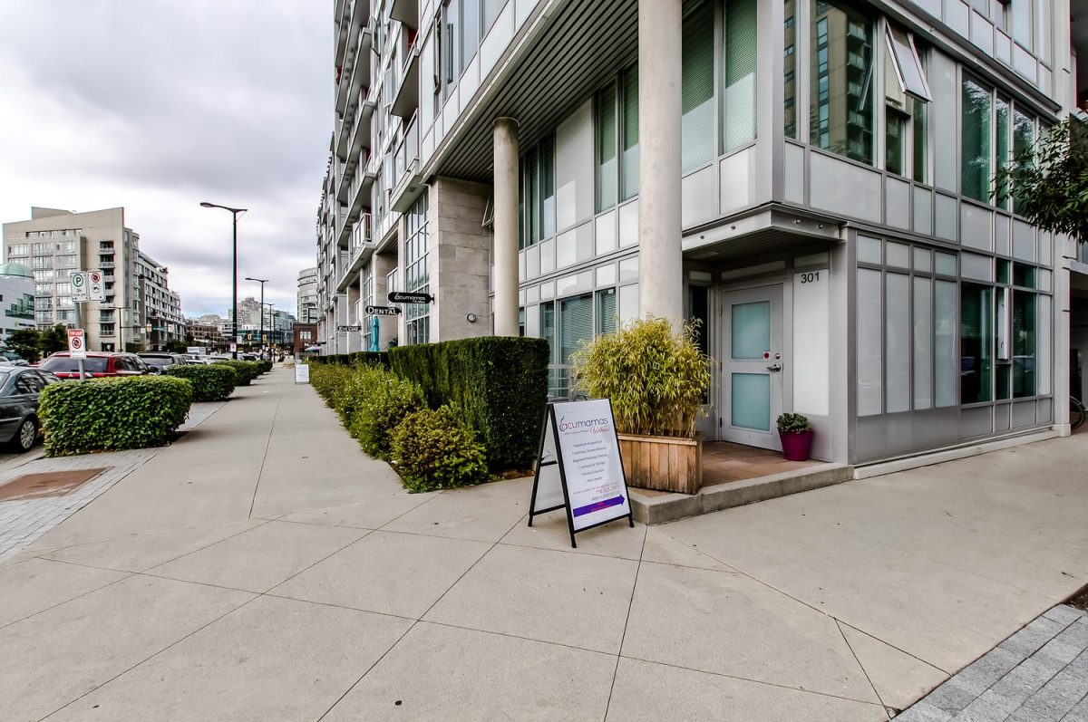 PH 1101 - 1887 Crowe St, Vancouver BC 44