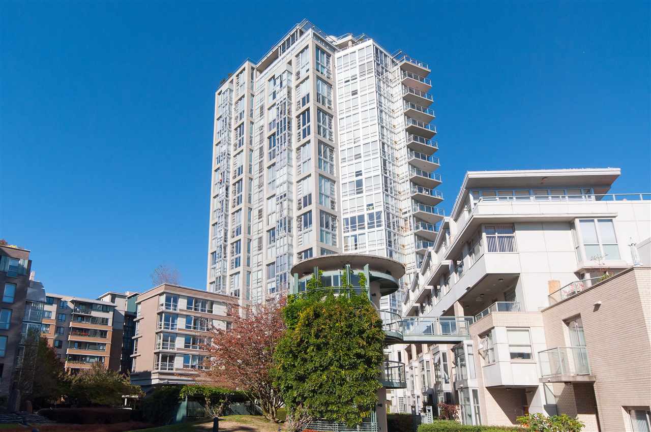502 1228 MARINASIDE Crescent, Vancouver 10