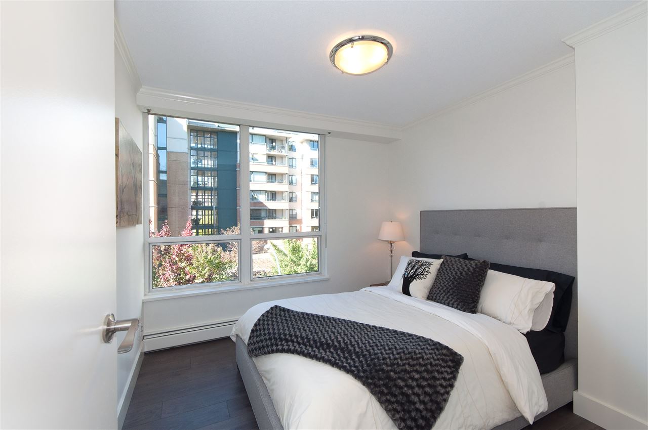 502 1228 MARINASIDE Crescent, Vancouver 3