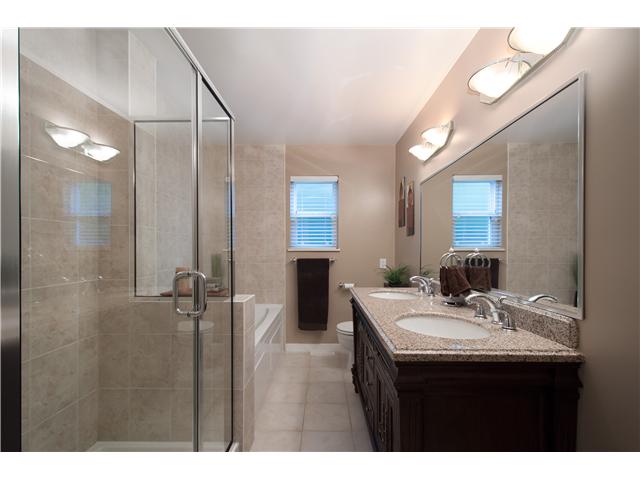 2590 NORCREST Court Burnaby 4