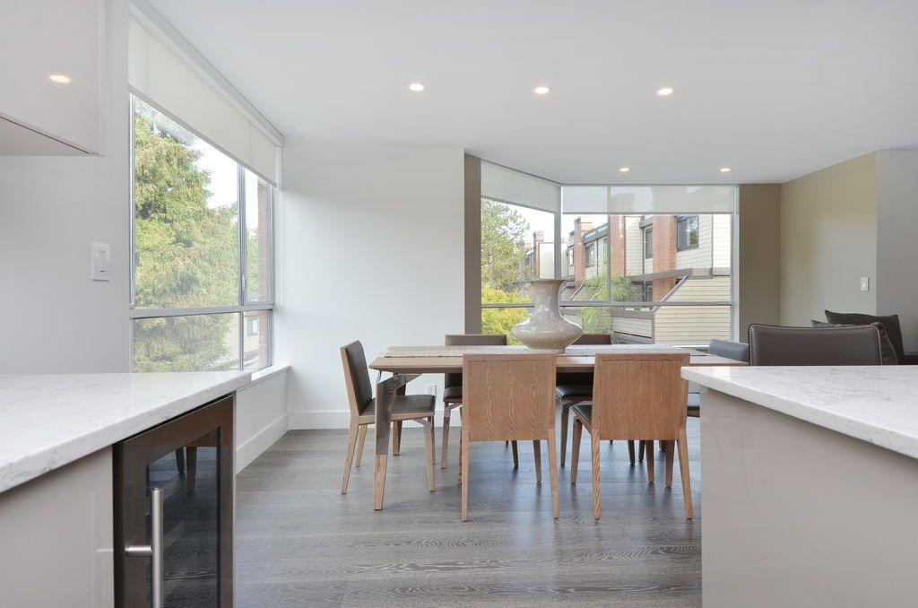 201 2140 BRIAR Avenue Vancouver 6