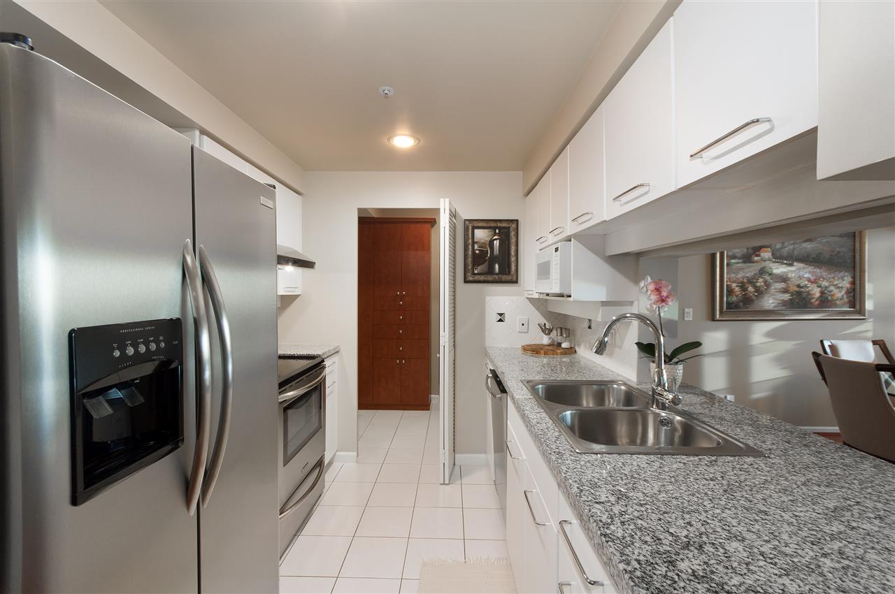 5B 139 DRAKE Street Vancouver 3