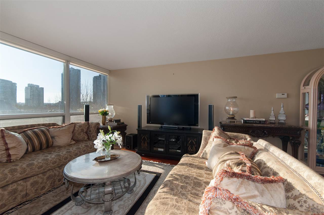 5B 139 DRAKE Street Vancouver 10
