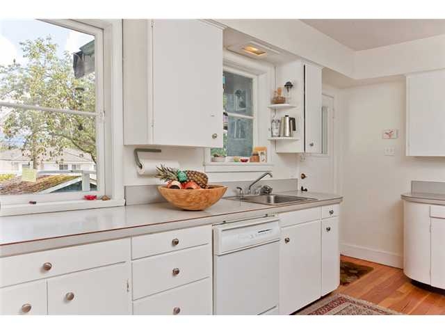 1175 EAST 17TH VANCOUVER 7