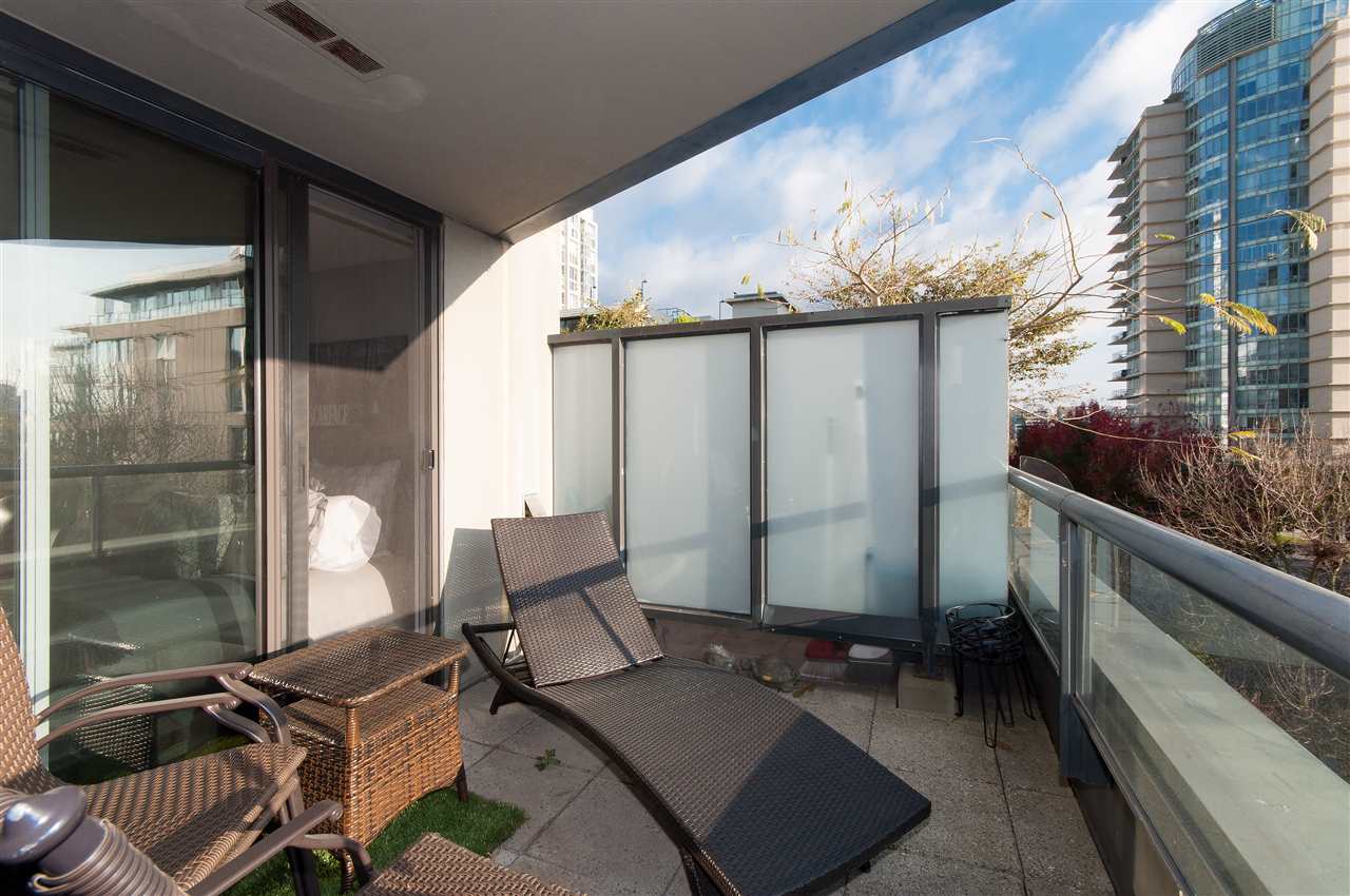 5B 139 DRAKE Street Vancouver 8