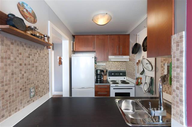 102 853 E 7TH AVENUE, Vancouver 17