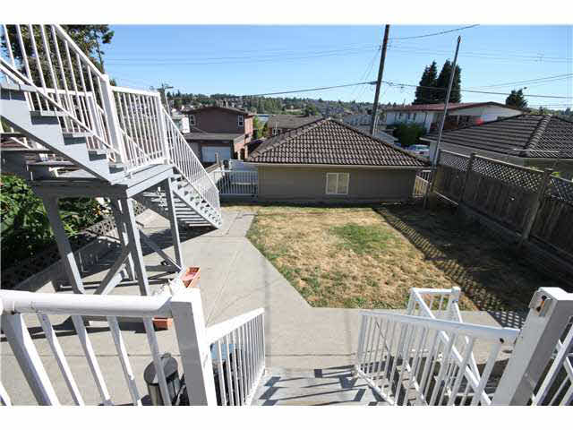 3376 E 8th Ave, Vancouver, BC 13