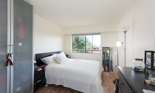 303-175 E 5th Street North Vancouver 4