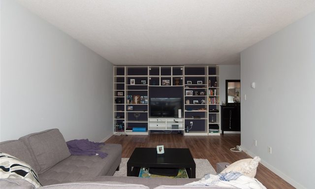 303-175 E 5th Street North Vancouver 6