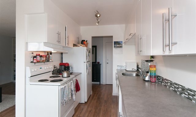 303-175 E 5th Street North Vancouver 10