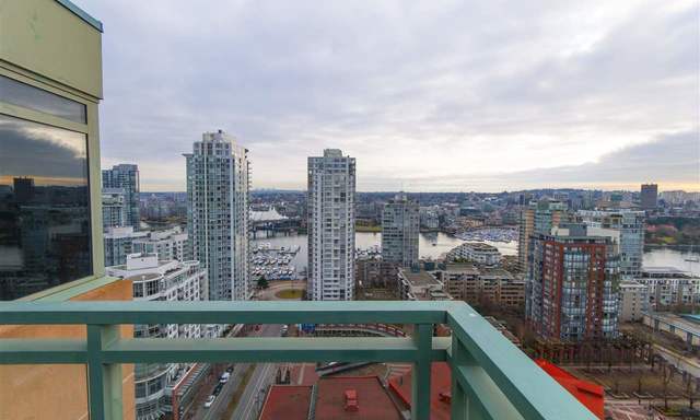 2301-212 Davie Street, Vancouver, BC 2