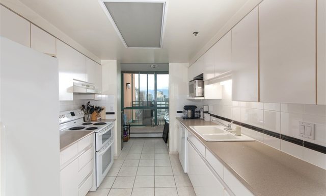 2301-212 Davie Street, Vancouver, BC 15