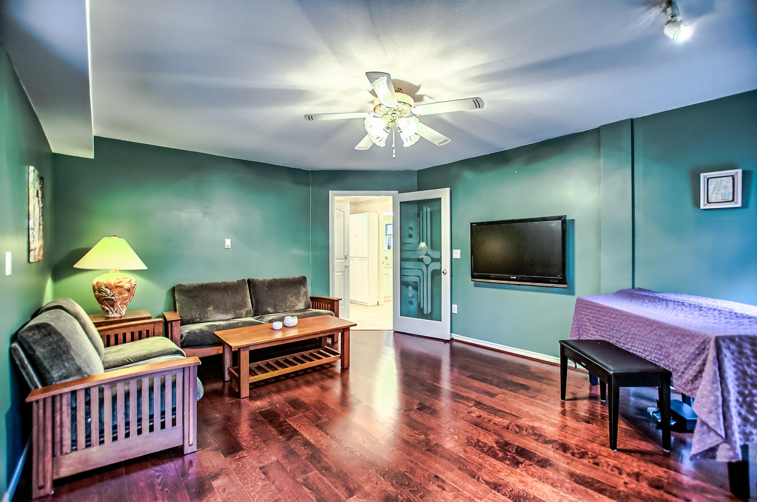 1188 Wellington Dr, North Vancouver 18