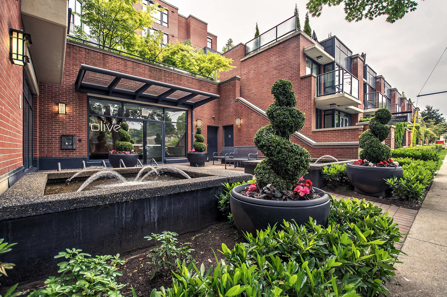 #221 – 3228 Tupper Street Vancouver