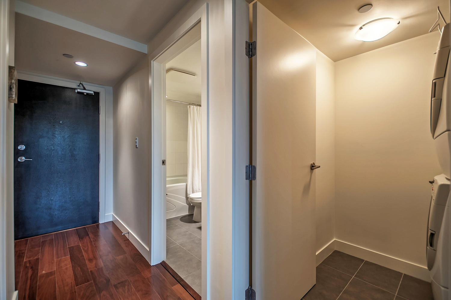 #221 – 3228 Tupper Street Vancouver 5