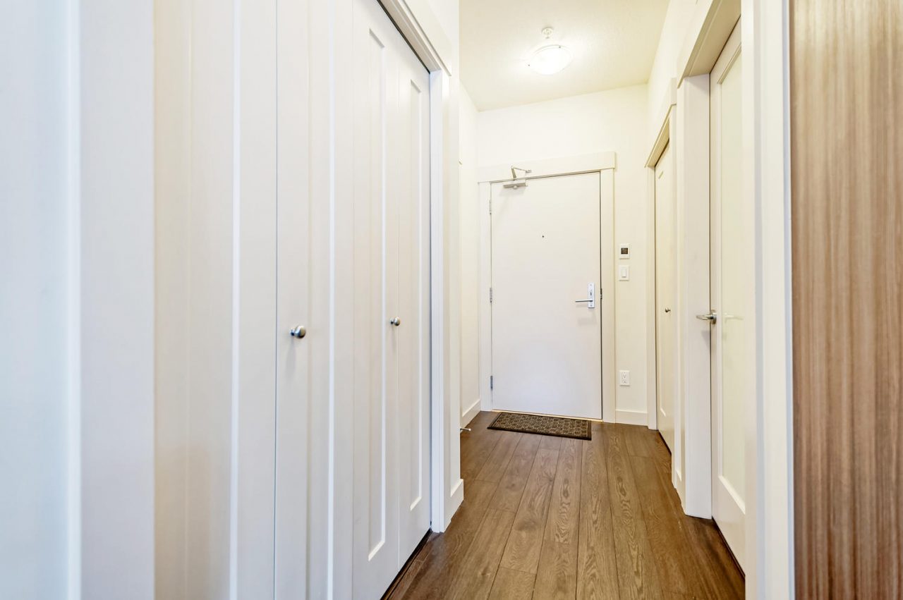 303-2214 Kelly Avenue Port Coquitlam 4