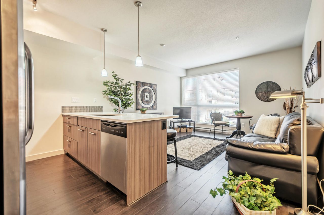 303-2214 Kelly Avenue Port Coquitlam 9