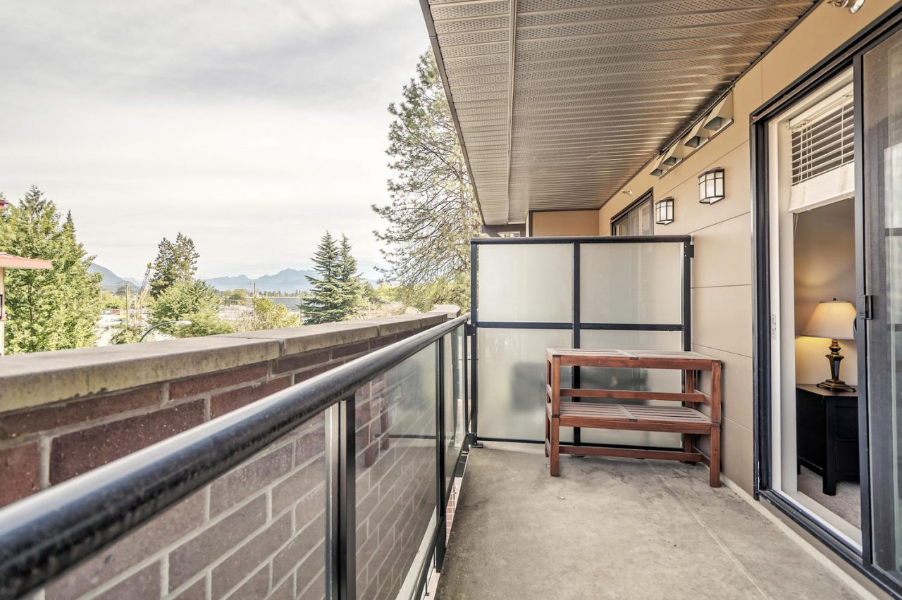 303-2214 Kelly Avenue Port Coquitlam 18