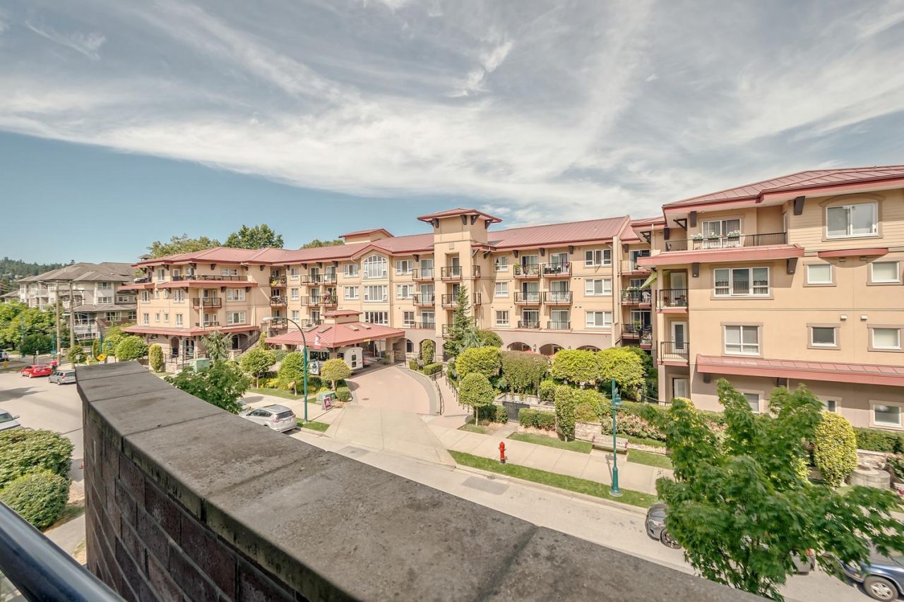 303-2214 Kelly Avenue Port Coquitlam 23