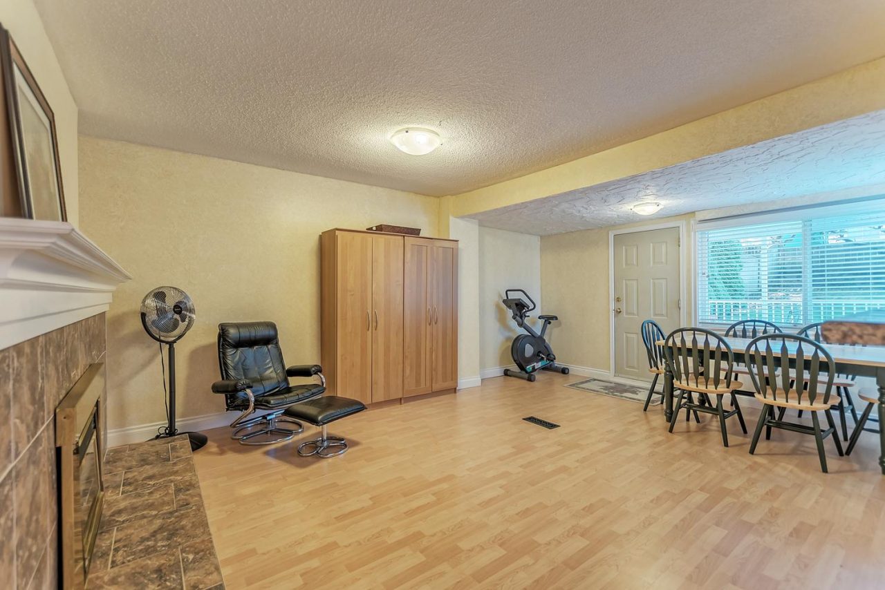 5366 Braelawn Dr, Burnaby 8