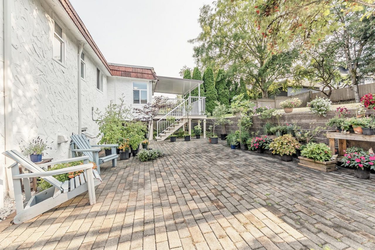 5366 Braelawn Dr, Burnaby 16