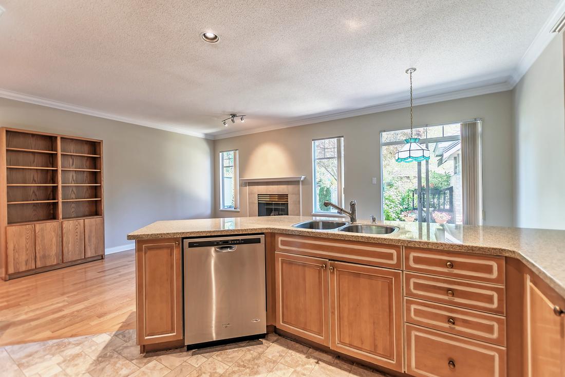 86 5531 CORNWALL DRIVE, Richmond, BC 26