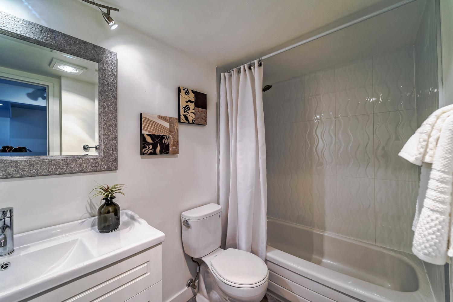 706 2008 Fullerton Ave, North Vancouver 18