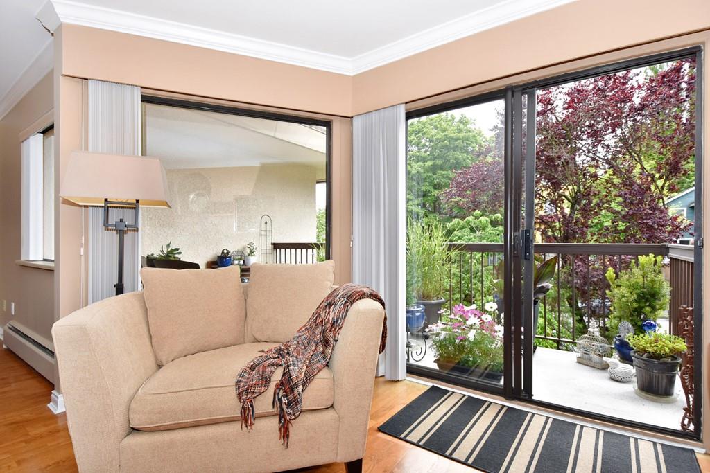 301 1235 W 15TH AVENUE, Vancouver 11