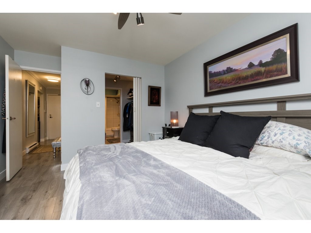 12890 17 AVENUE SURREY 13