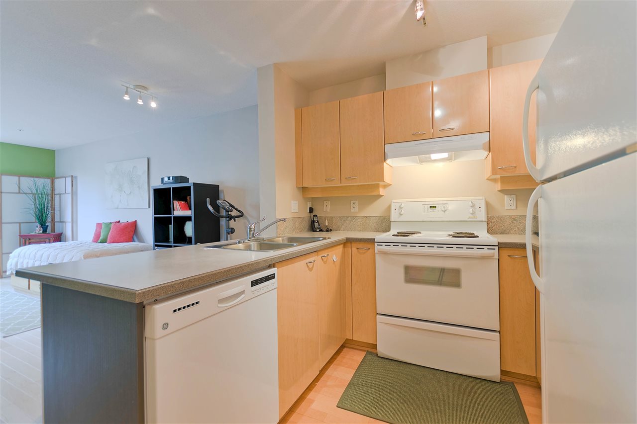 213-2288 Marstrand Avenue, Vancouver 2