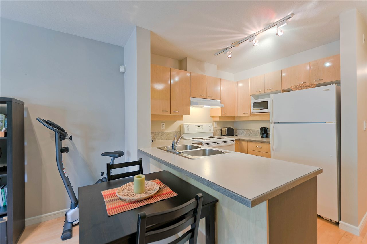 213-2288 Marstrand Avenue, Vancouver 4