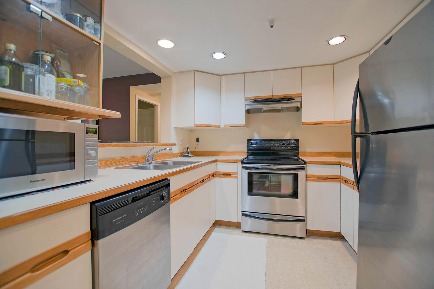 305-688 W 12th Avenue, Vancouver 9