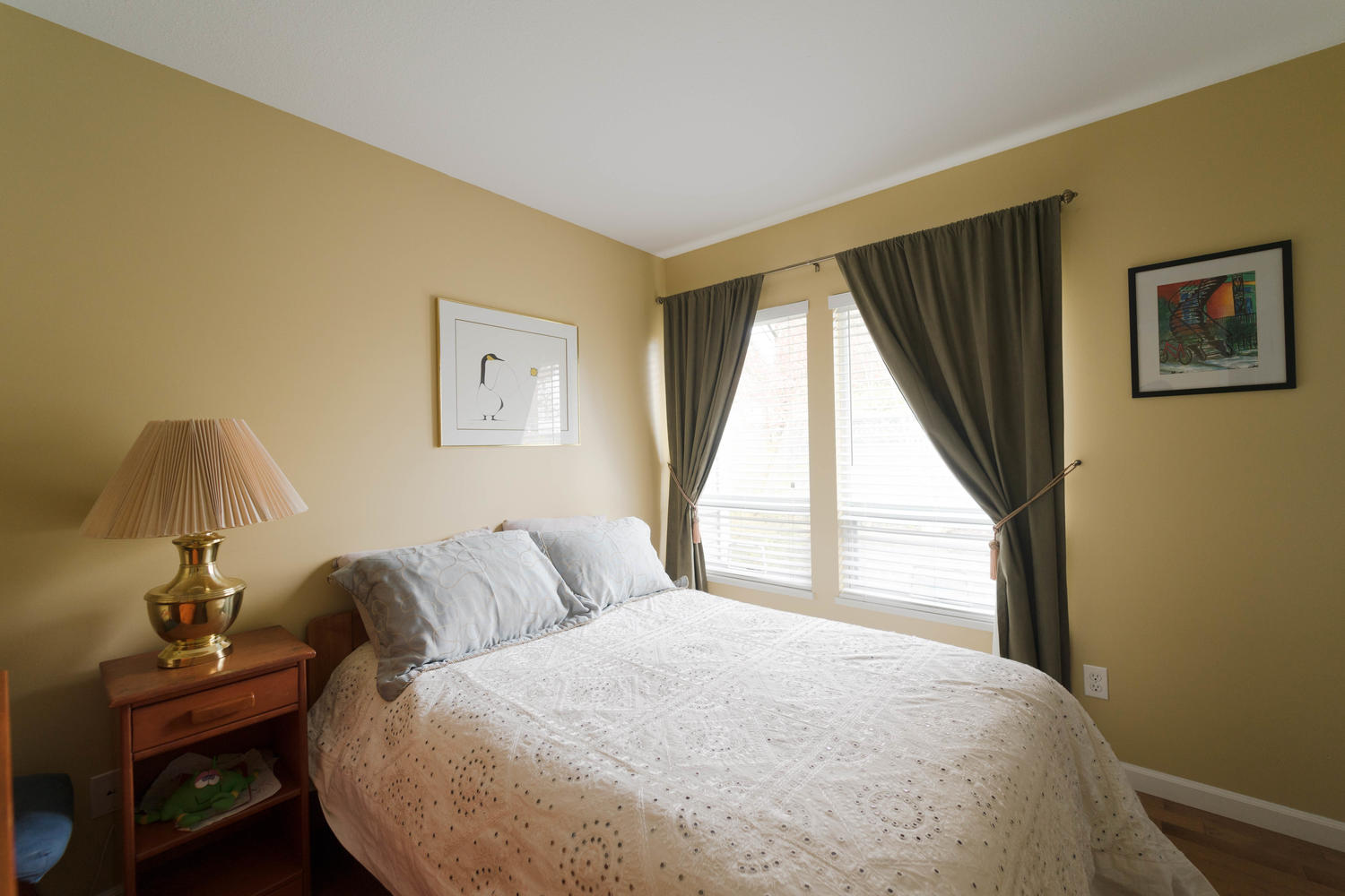 2203 Portside Court, Riverside Terrace, Vancouver 11