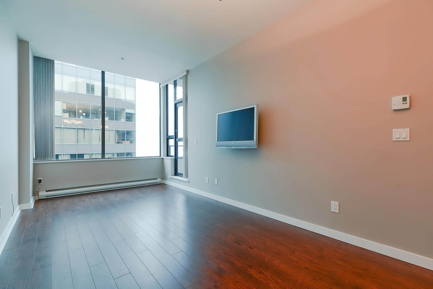 912-1010 Howe St Vancouver 13