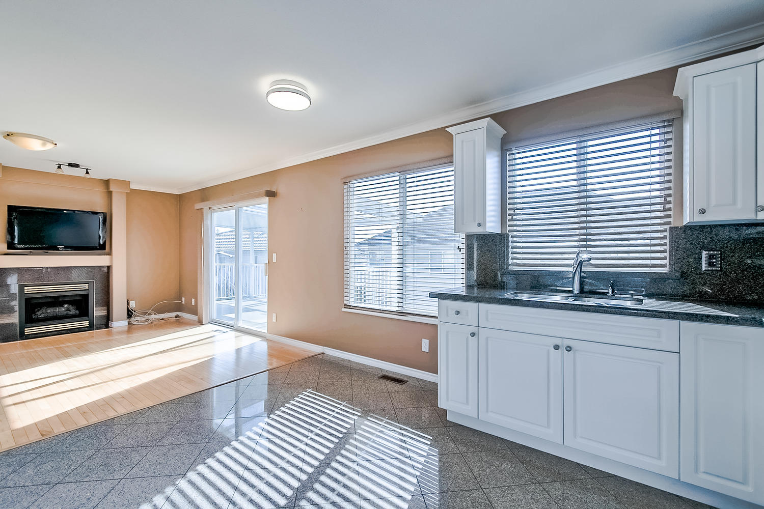 127 SAN ANTONIO PLACE, COQUITLAM 10