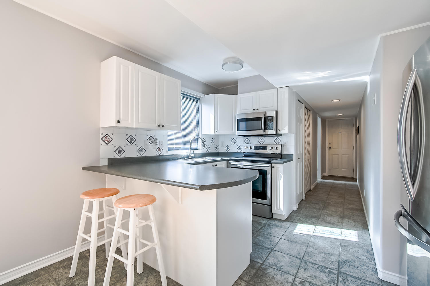 127 SAN ANTONIO PLACE, COQUITLAM 19