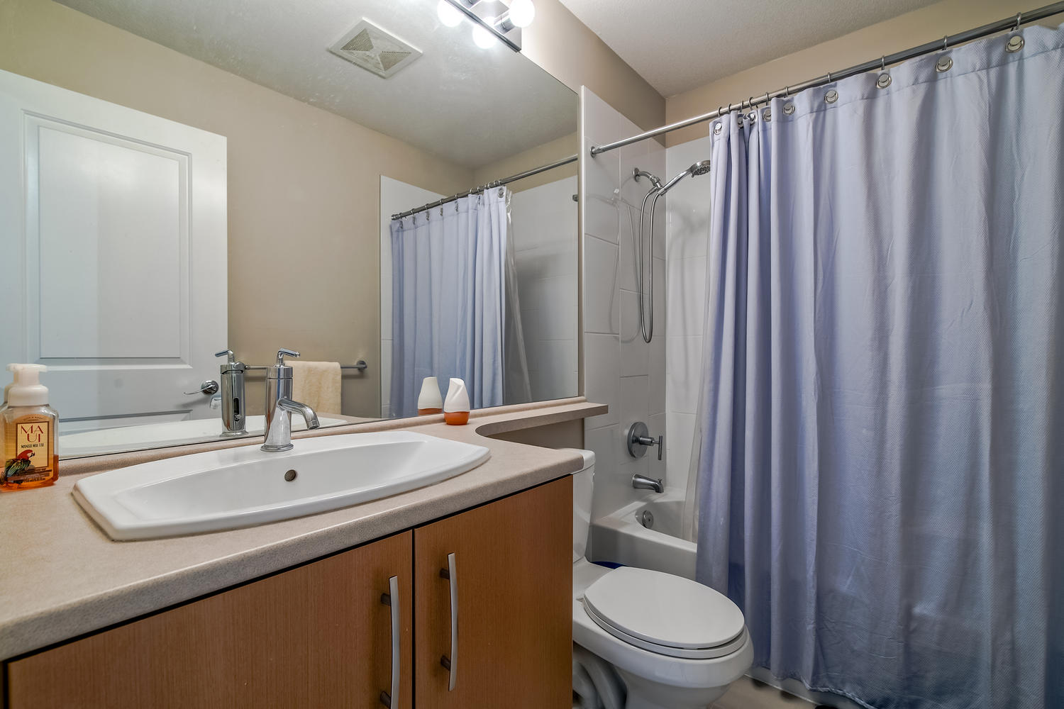 86 9800 ODLIN ROAD, RICHMOND 7