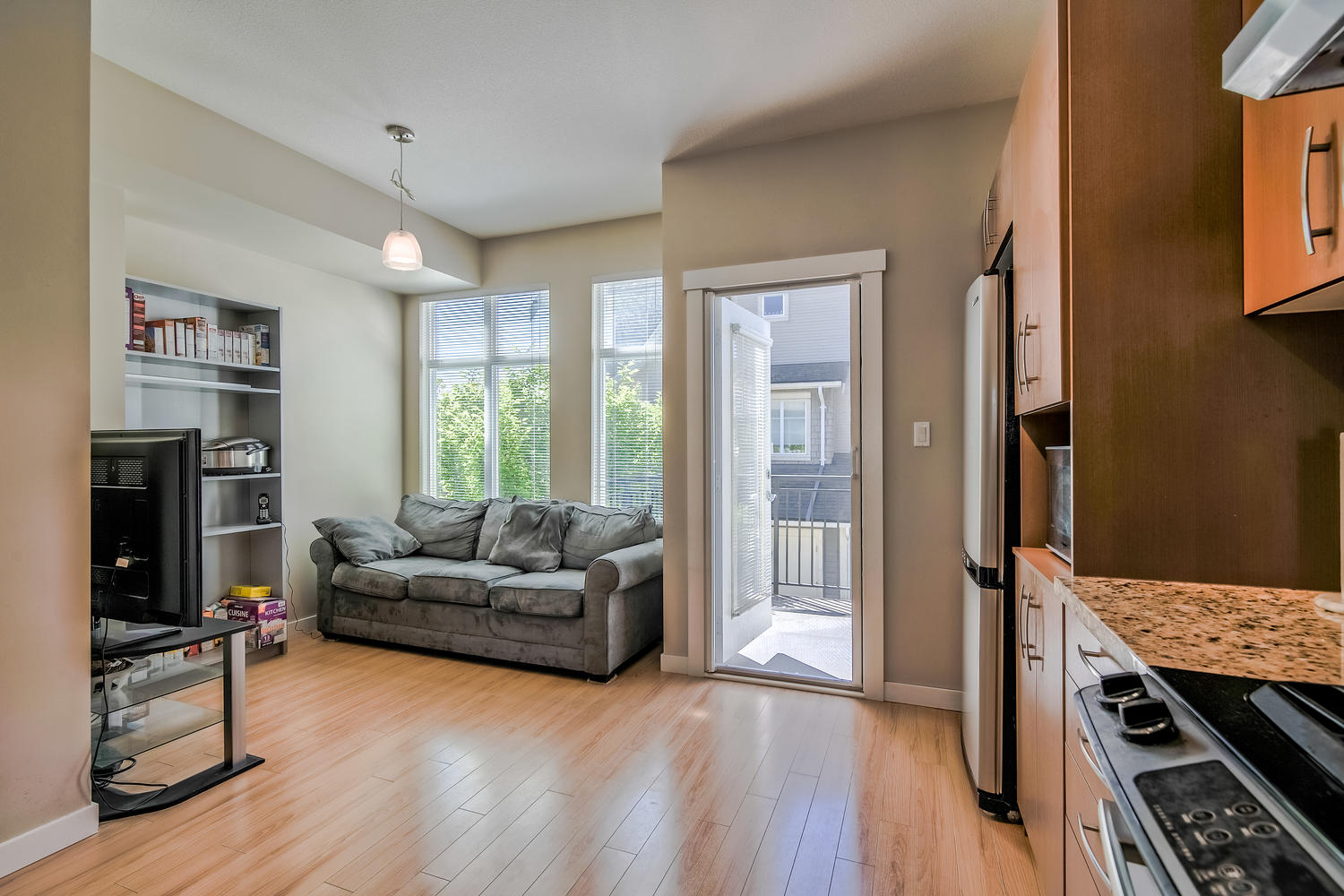 86 9800 ODLIN ROAD, RICHMOND 19