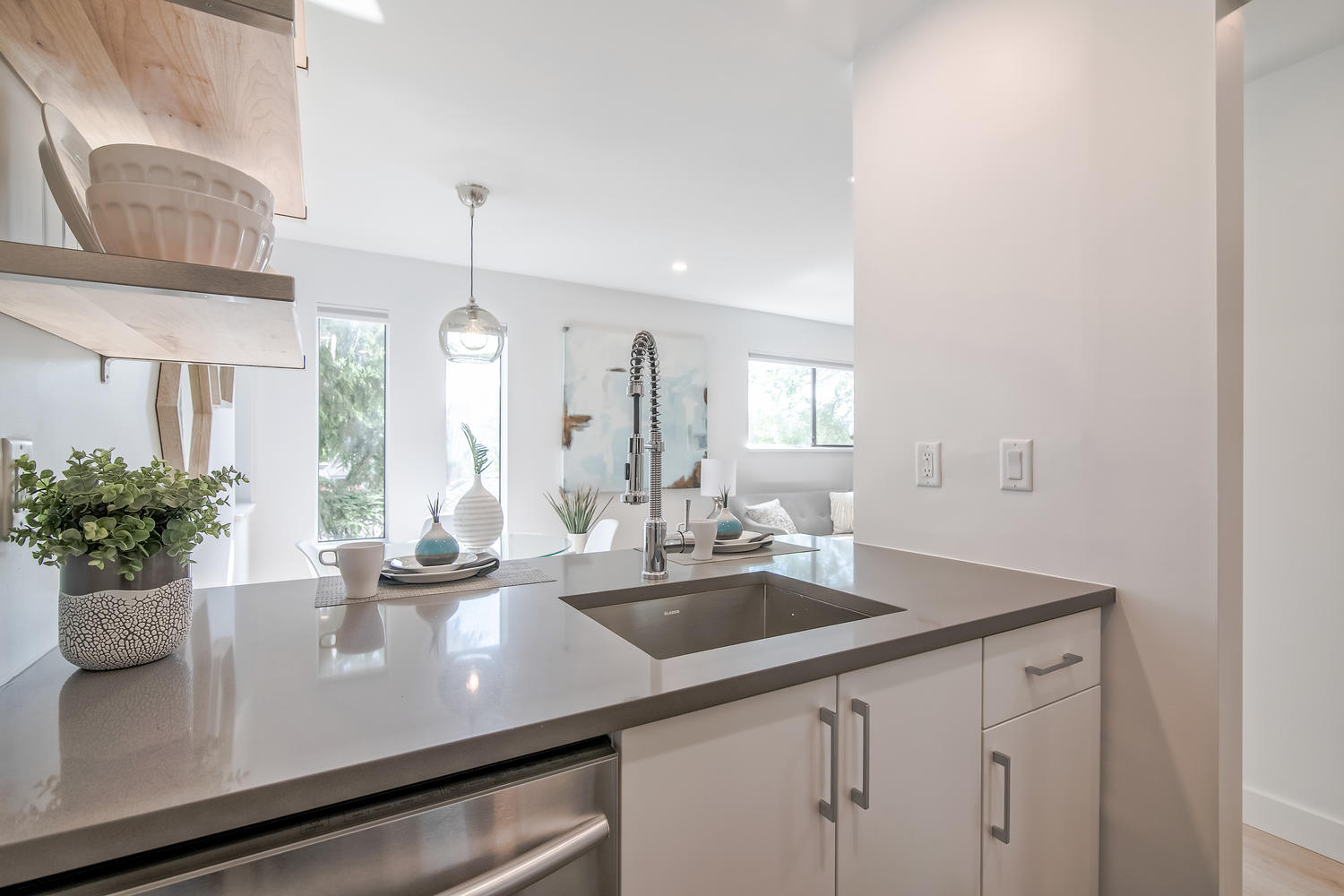 204-1365 East 7th Avenue Vancouver 6