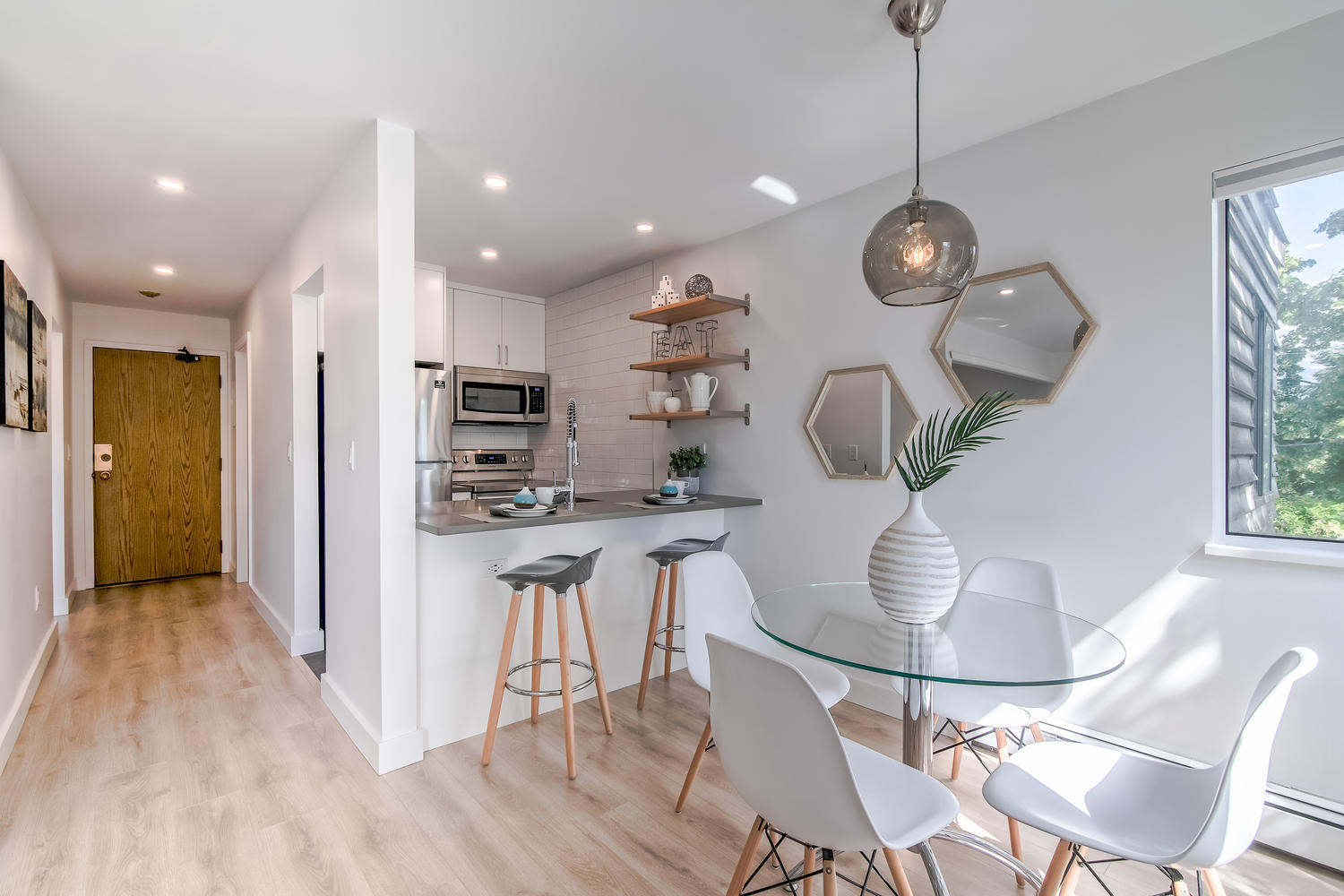 204-1365 East 7th Avenue Vancouver 9