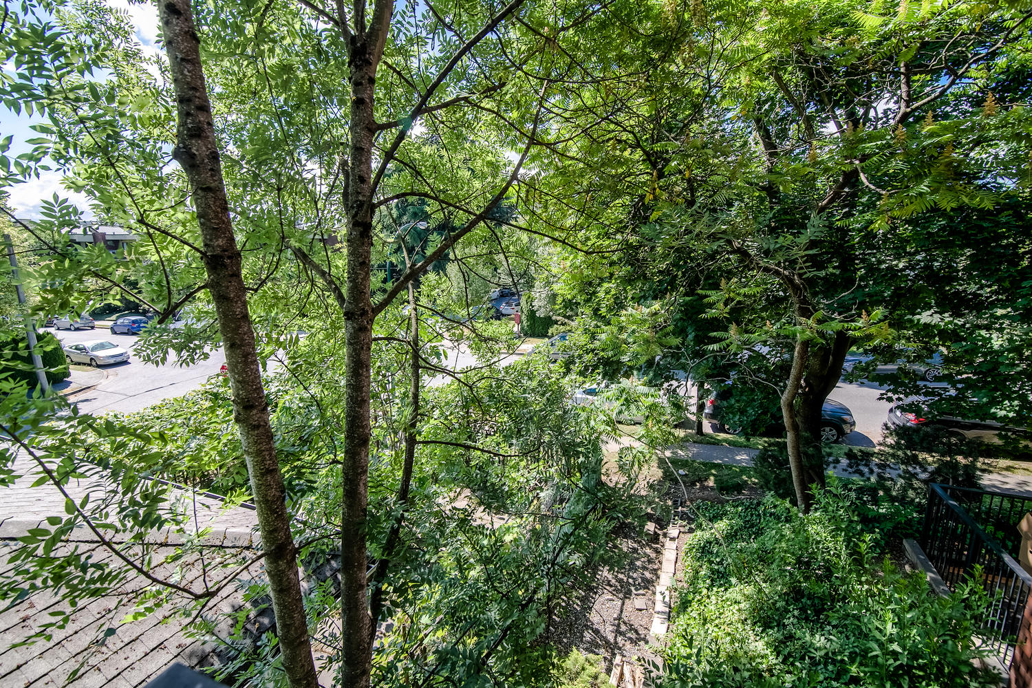 204-1365 East 7th Avenue Vancouver 22