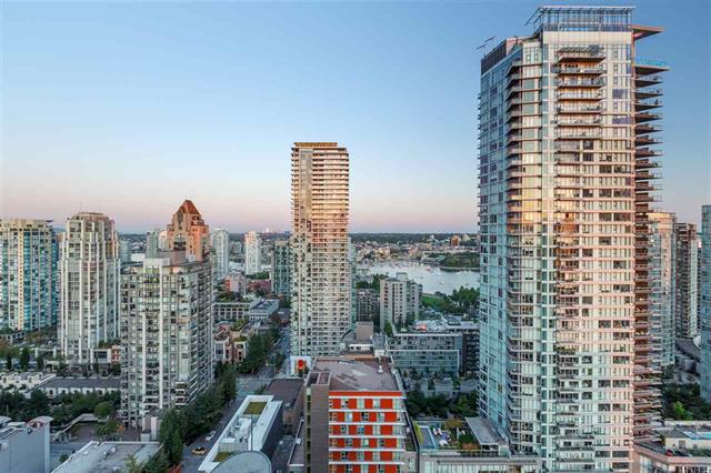 910 1325 Rolston Street, Vancouver West, BC 11