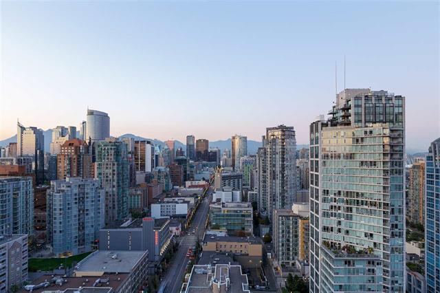 910 1325 Rolston Street, Vancouver West, BC 14