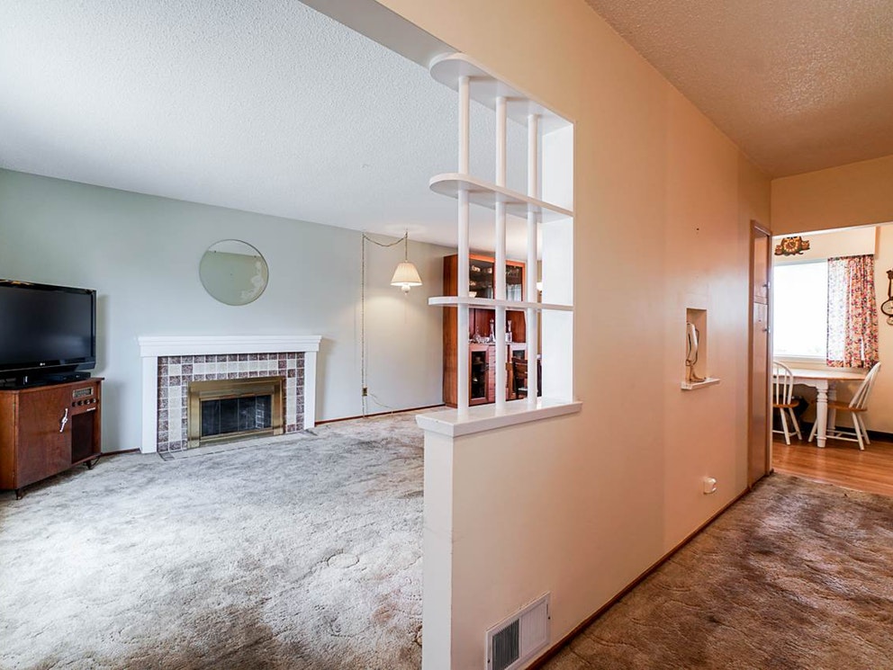 6618 Humphries Avenue, Burnaby 2