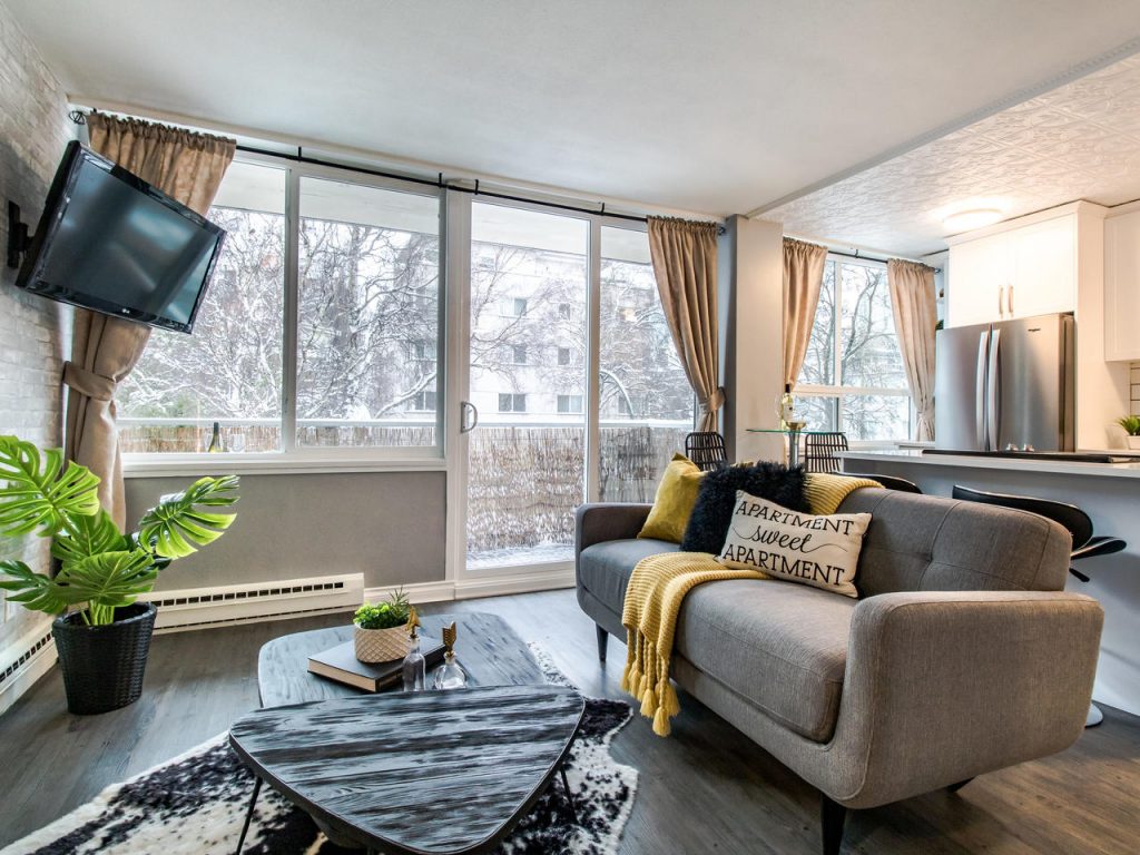 304 1100 Harwood Street, Vancouver