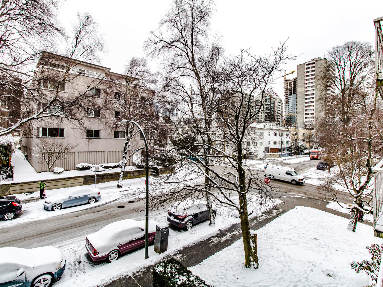 304 1100 Harwood Street, Vancouver 17