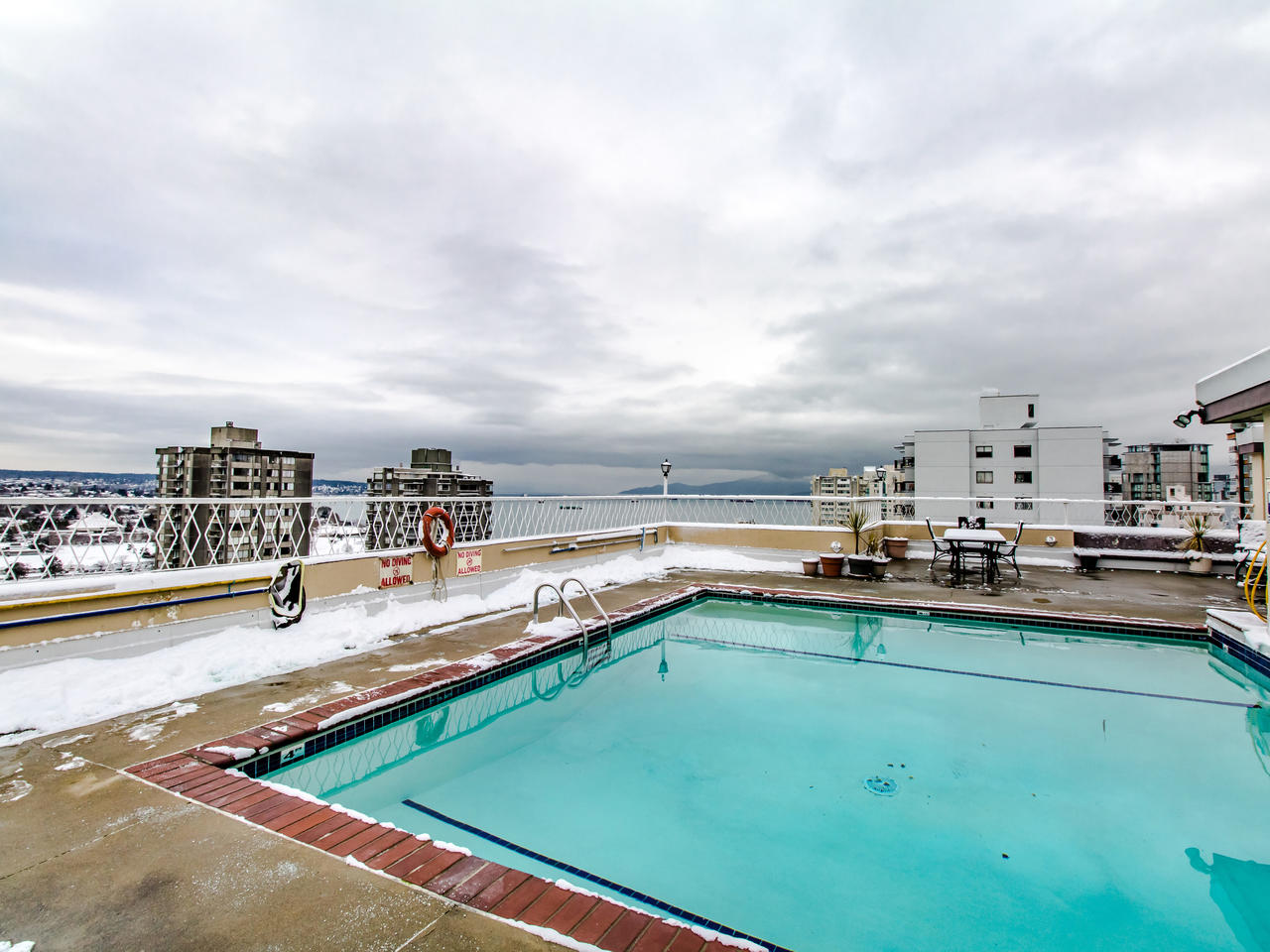 304 1100 Harwood Street, Vancouver 18