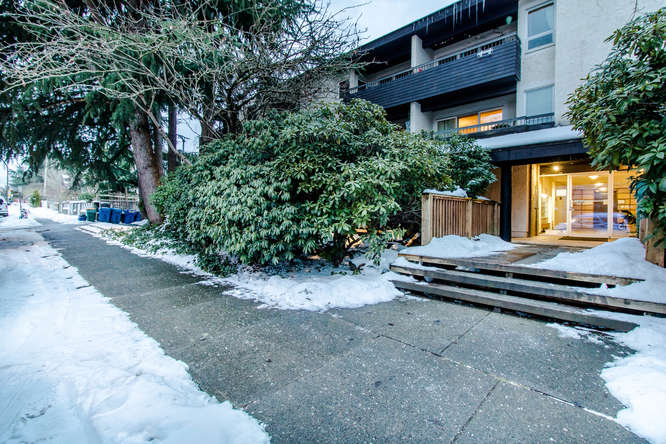 206 - 1420 E 8th Avenue Vancouver 21